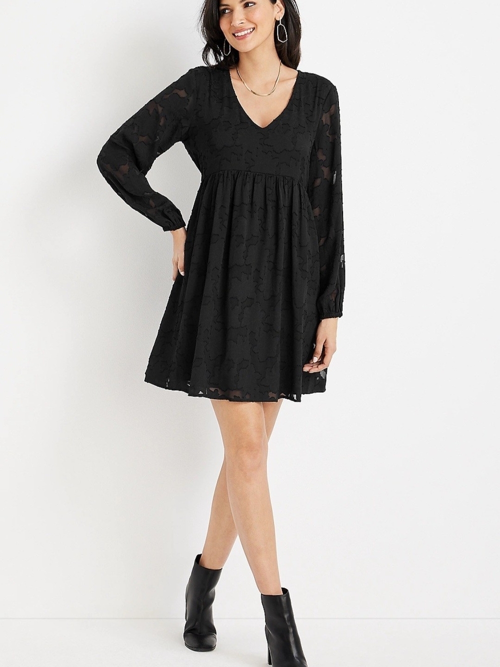 Maurices Black V-Neck Long Sleeve Mini Dress